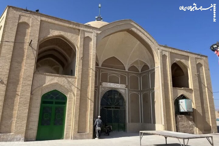 مرحله اول مرمت مسجد جامع تاریخی محمدآباد آران و بیدگل تمام شد