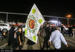پیاده روی شبانه در مسیر نجف به کربلا