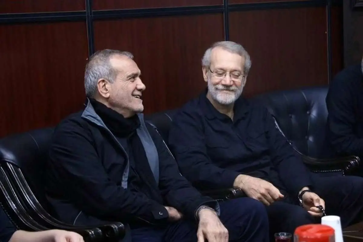 لاریجانی عامل ارزیابی پزشکیان!