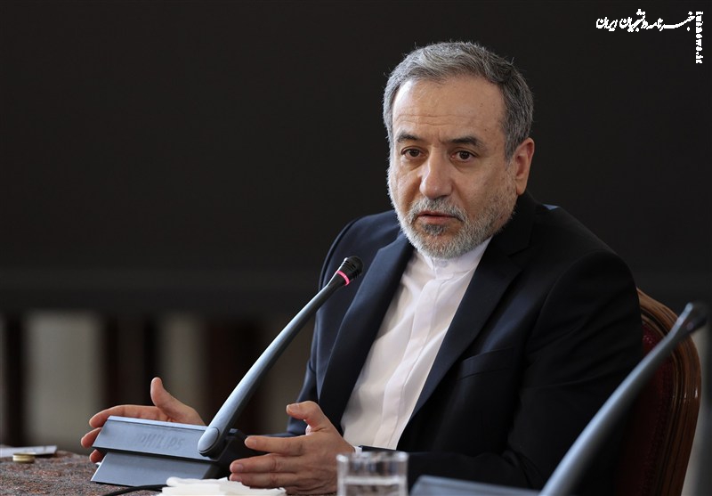 عراقچی: سند جامع همکاری راهبردی بین ایران و ارمنستان به زودی نهایی می‌شود