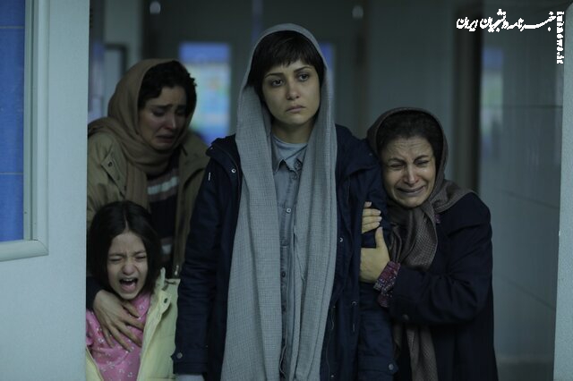 یک رقابت سه‌گانه در صدر جدول؛ سینما ۲۱ میلیارد کاهش فروش داشت