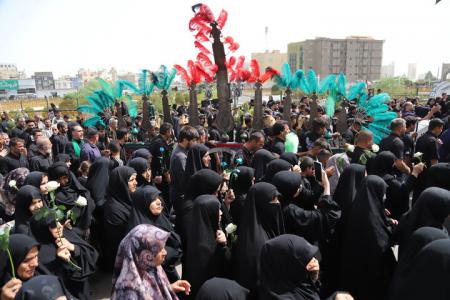 حماسه زنان نوغان روایتی از عشق و ایثار