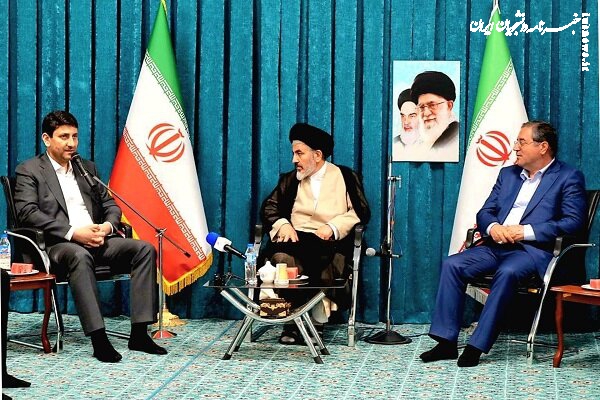 وزیر ارتباطات:آذربایجان غربی ظرفیت ویژه‌ای برای اقتصاد دانش‌بنیان دارد