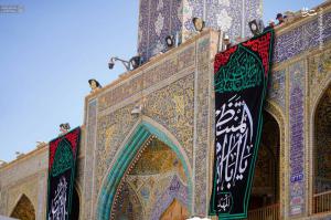 نصب کتیبه‌های شهادت امام حسن عسکری(ع) در حرم علوی +عکس