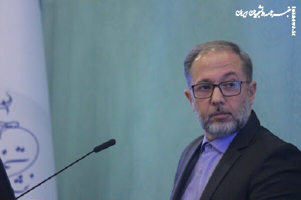 چالش معیشت و اثربخشی؛ معلمی که حافظ قرآن نیست باید حافظ تربیت کند!
