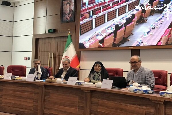 لزوم بهره‌مندی از اساتید دانشگاهی برای ارتقای شاخص‌های جمعیت‌شناسی