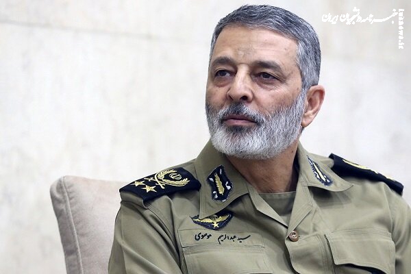 احترام کشتی‌گیران به پرچم جمهوری اسلامی حاکی از غیرت ملی ایرانیان بود