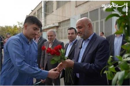 میدری: هیچ هنرآموز هنرستانی در ایران یا جهان بیکار نمی‌ماند