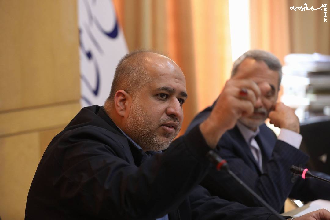 خضریان:  باندهای قدرت و ثروت به دنبال تضعیف سامانه ملی املاک اسکان هستند