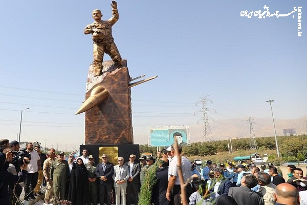 مراسم رونمایی از تندیس سرلشکر خلبان شهید عباس بابایی