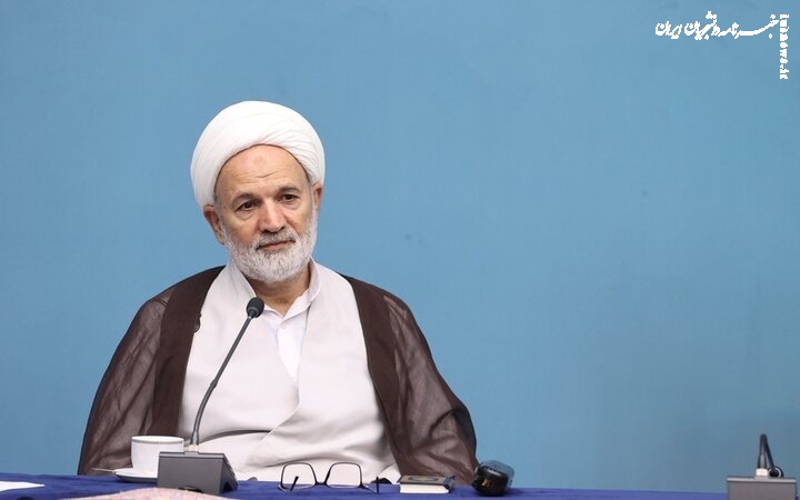 مساجد مکتب انسان‌سازی و پایگاه تربیت نسل جایگزین فرماندهان شهید هستند