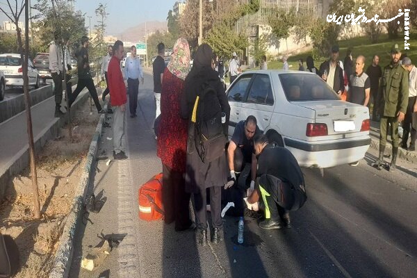 تصادف خودروی سواری با ۲ موتورسیکلت ۴ مصدوم برجای گذاشت