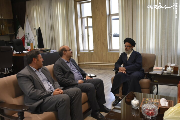 تاکید بر ترویج کتابخوانی با همکاری نهادهای فرهنگی در آذربایجان‌شرقی