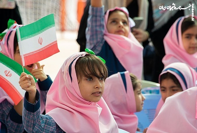 موافقت کمیسیون آموزش با کاهش سن ورود کودکان به مدرسه