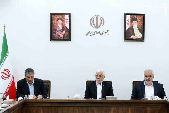 تاکید عارف بر اهمیت و ضرورت جلوگیری از برداشت‌های غیرمجاز آب