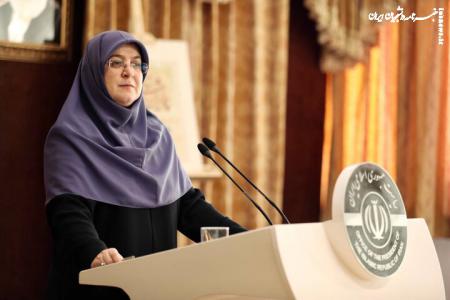 مهاجرانی: دولت می‌کوشد با تمام توان جنگ را از ایران دور کند