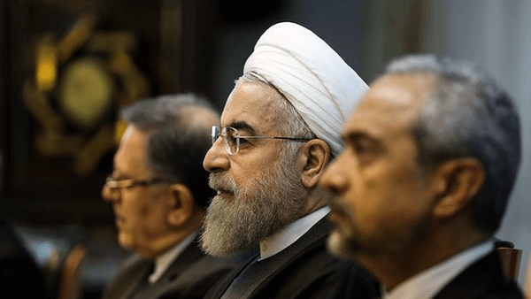 روحانی: با دو سال دیگر چه کار دارم؟ من مسئول دوره خودم هستم
