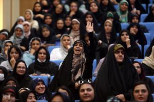 مراسم قرعه‌کشی عمره دانشگاهیان +عکس