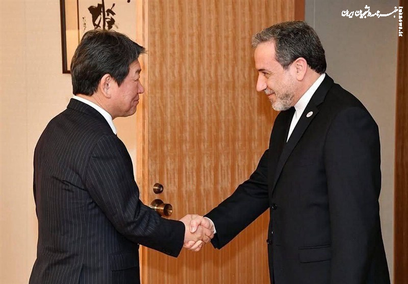 پیام تبریک عراقچی به وزیر خارجه جدید ژاپن