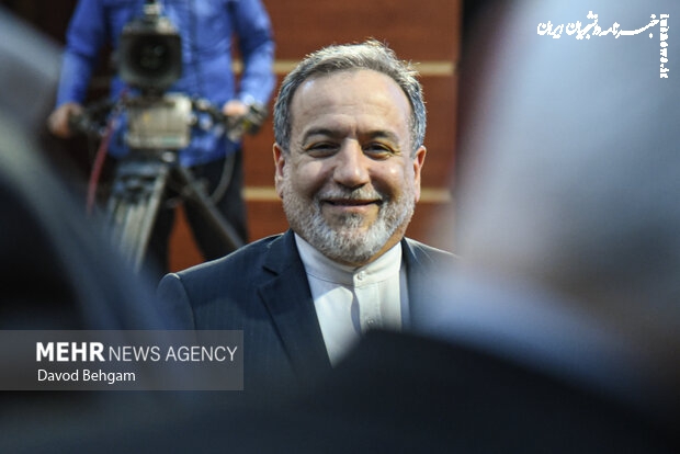 راه‌حل تقابل با تحریم‌ها، دیپلماسی اقتصادی است