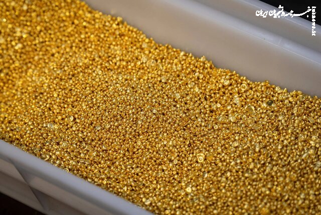 عقب نشینی طلای جهانی به کانال ۴۰۰۰ دلار