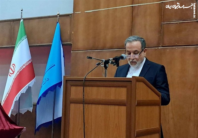 عراقچی: گفتگو بخشی از قدرت است نه جایگزین آن