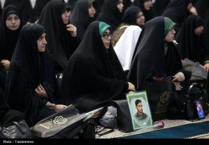پاسداشت بانوان جریان‌ساز مقاومت در حرم حضرت معصومه(س) +عکس
