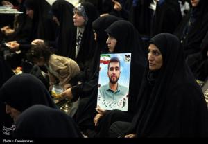پاسداشت بانوان جریان‌ساز مقاومت در حرم حضرت معصومه(س) +عکس