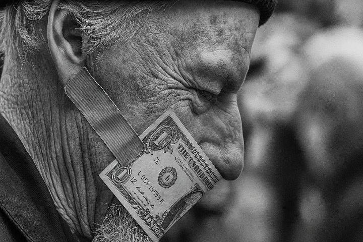 آشنایی با سبک عکاسی مفهومی؛ جایی که معنا مهم‌تر از تصویر است