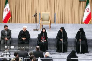 دیدار دانش‌آموزان و دانشجویان با رهبر معظم انقلاب اسلامی