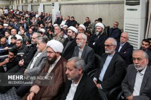 دیدار دانش‌آموزان و دانشجویان با رهبر معظم انقلاب اسلامی