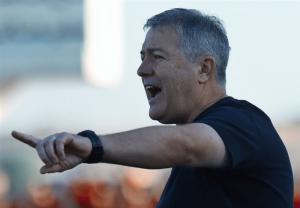 دیدار تیم‌های فوتبال تراکتور و الشرطه عراق +عکس