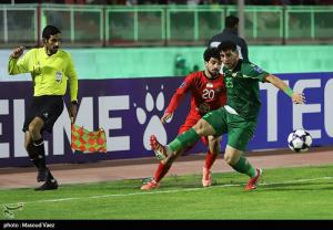 دیدار تیم‌های فوتبال تراکتور و الشرطه عراق +عکس