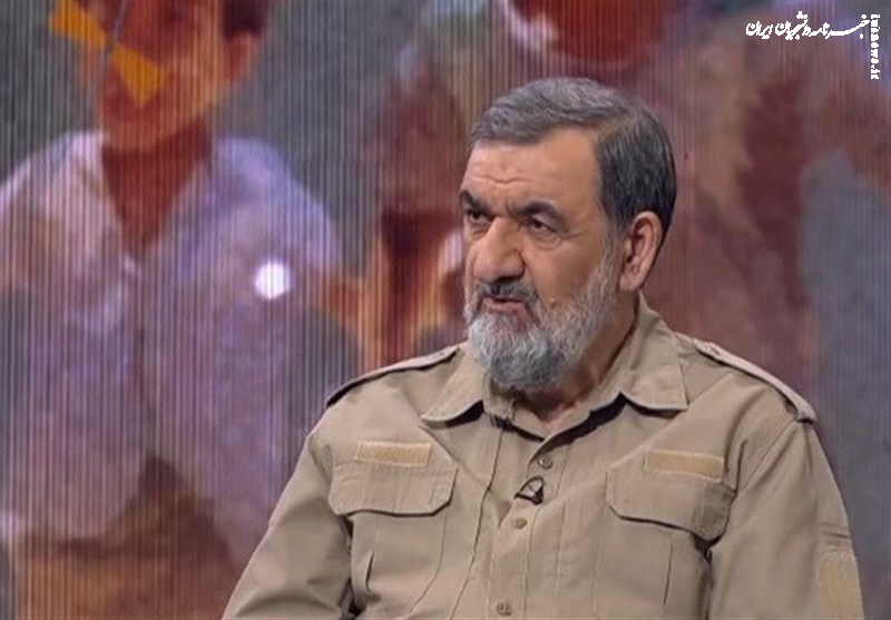 رضایی: پیام ملت ایران ایستادگی و مقاومت است