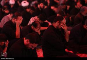 مراسم عزاداری شب شهادت حضرت فاطمه زهرا(س) در حرم حضرت معصومه +عکس