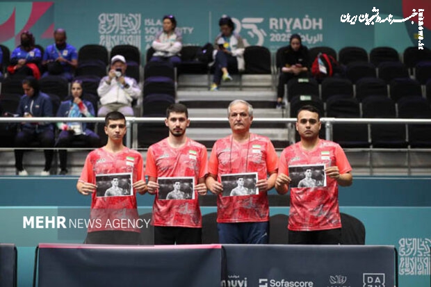 ادای احترام ملی‌پوشان تنیس روی میز به مرحوم صابر کاظمی