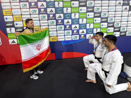 سلام نظامی جوانان جودو برابر پرچم ایران 