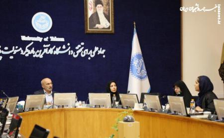 برای هنجارهای پوششی در دانشگاه‌ها مطالعات تطبیقی انجام شود