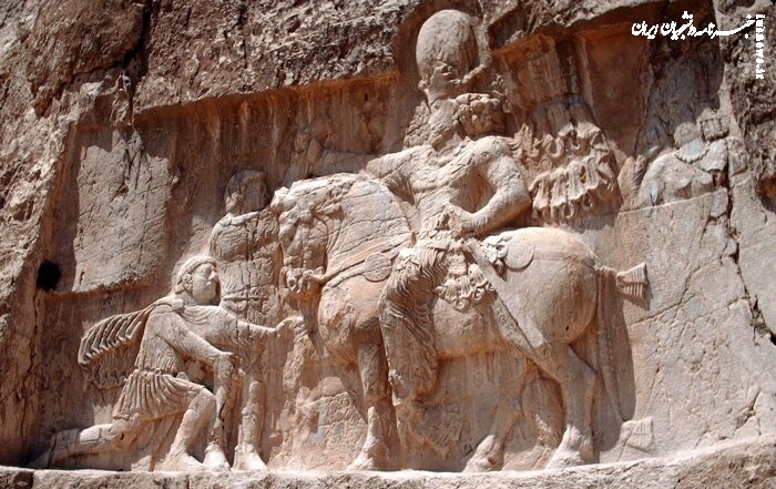 مجسمه والرین؛ واقعیت یا خطای تاریخی؟