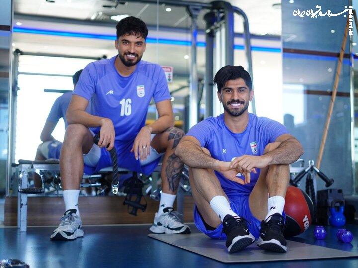 تمرین صبح تیم ملی فوتبال در سالن وزنه