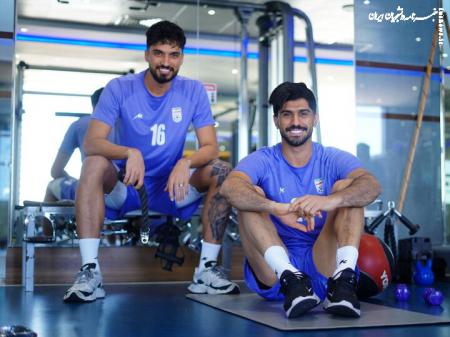 تمرین صبح تیم ملی فوتبال در سالن وزنه