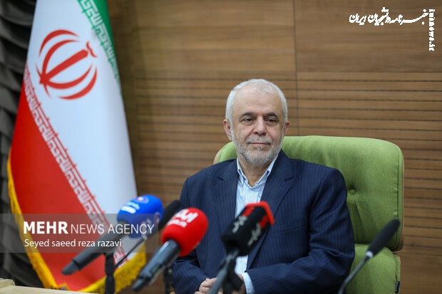 پویش «من می‌نویسم»، فرصتی برای یادآوری ایثار دانش‌آموزان شهید است