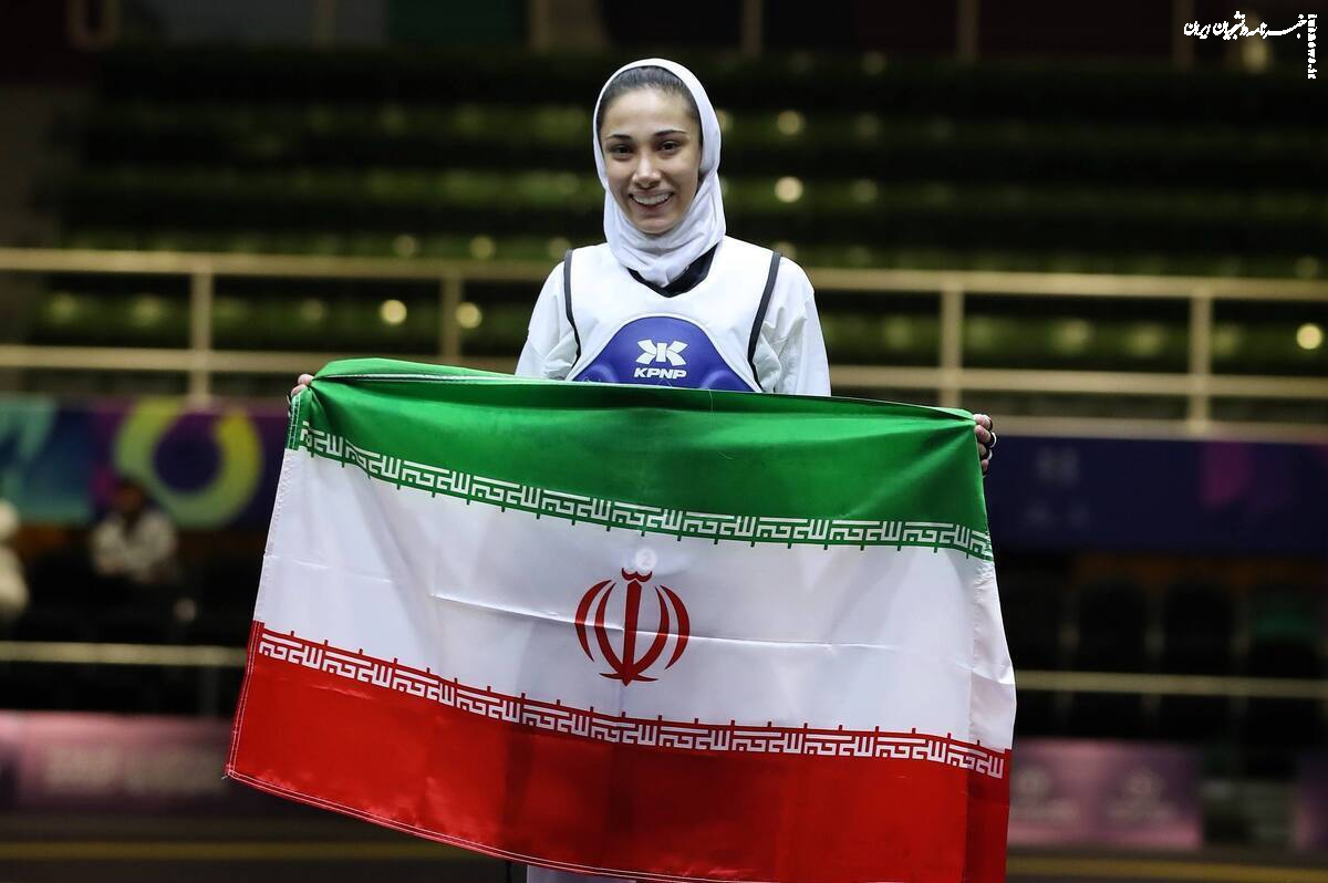 ساینا کریمی: خوشحالم با مدال طلا توانستم دل مردم ایران را شاد کنم