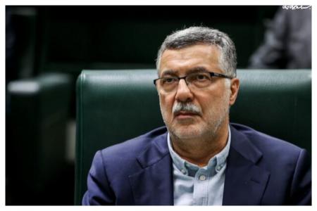 طومار بیش از ۳۰۰۰ نفر از دانشجویان داروسازی از سراسر ایران در اعتراض به تاسیس دانشکده‌های داروسازی بدون لحاظ الزامات آموزشی و شغلی 