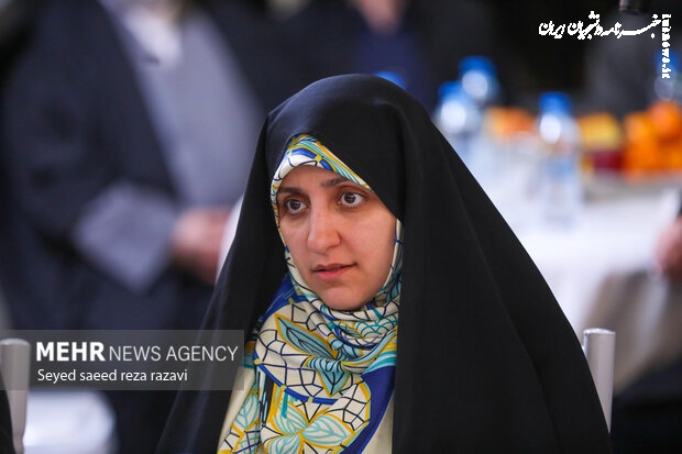 برگزاری جلسه شورای راهبردی پیمایش ملی زن، خانواده و جمعیت