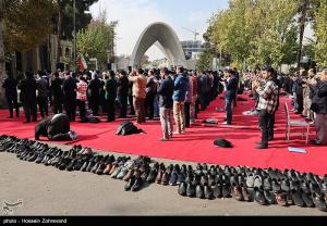 نماز طلب باران در دانشگاه علم و صنعت +عکس