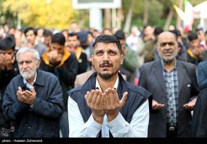 نماز طلب باران در دانشگاه علم و صنعت +عکس