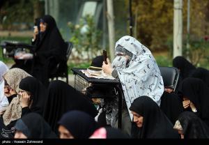 نماز طلب باران در دانشگاه علم و صنعت +عکس