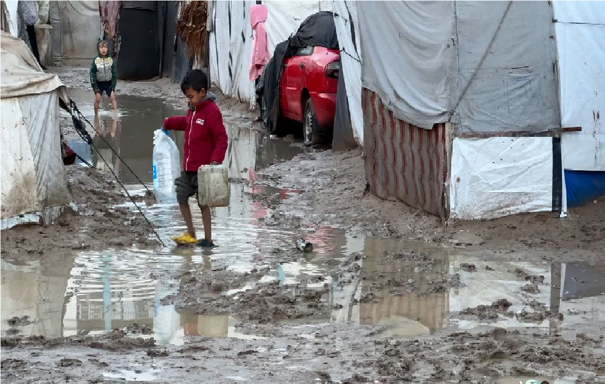 نیم میلیون نفر در جنوب غزه با گرسنگی و سرما دست و پنجه نرم می‌کنند