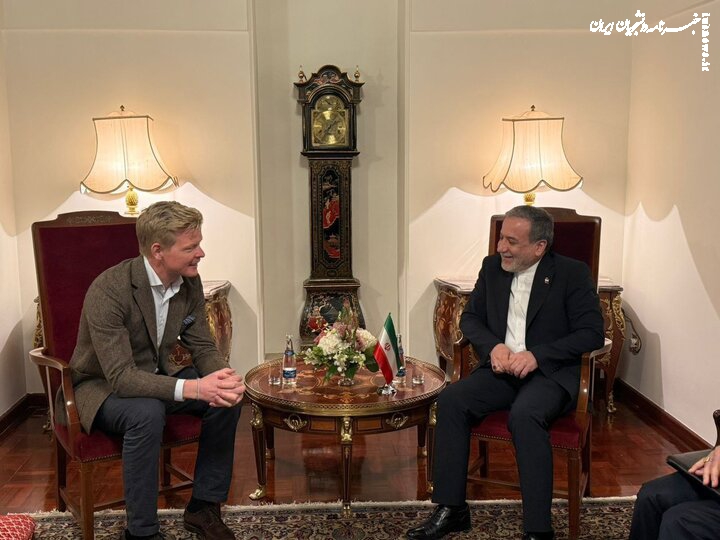 دیدار نماینده ویژه دبیرکل سازمان ملل متحد در امور یمن با عراقچی